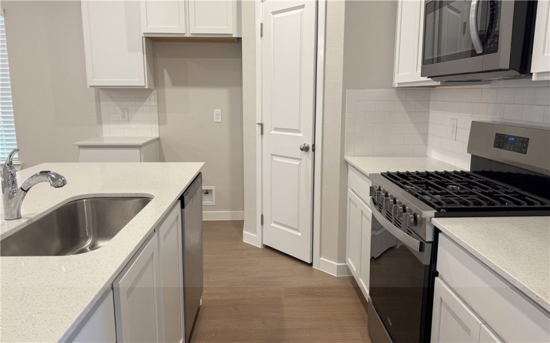 1326 Remys Street, Corpus Christi, TX 78415, 4 Bedrooms Bedrooms, ,2 BathroomsBathrooms,Residential,For Sale,1326 Remys Street,0,466121