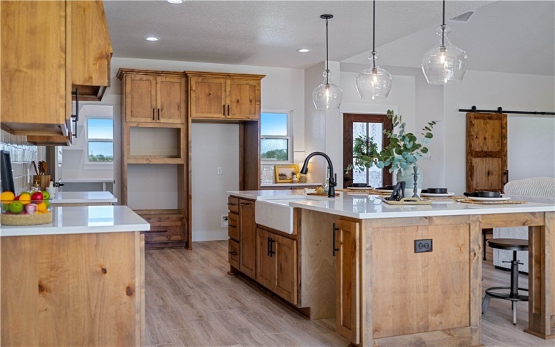 156 Firewheel Loop, Floresville, TX 78114, 4 Bedrooms Bedrooms, ,3 BathroomsBathrooms,Residential,For Sale,156 Firewheel Loop,0,466132