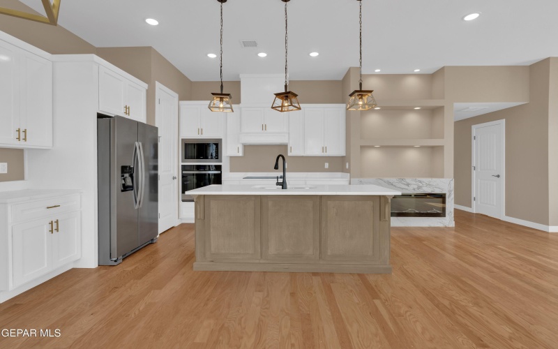 1031 VINTON Avenue unit: 16 #16, Canutillo, TX 79835, 3 Habitaciones Habitaciones , ,2 BañosBaños,Residential,En Venta,1031 VINTON Avenue unit: 16,0,919869