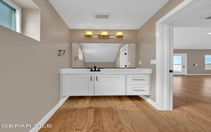 1031 VINTON Avenue unit: 16 #16, Canutillo, TX 79835, 3 Habitaciones Habitaciones , ,2 BañosBaños,Residential,En Venta,1031 VINTON Avenue unit: 16,0,919869