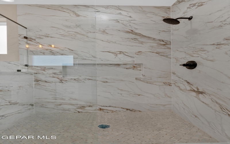 1031 VINTON Avenue unit: 16 #16, Canutillo, TX 79835, 3 Habitaciones Habitaciones , ,2 BañosBaños,Residential,En Venta,1031 VINTON Avenue unit: 16,0,919869