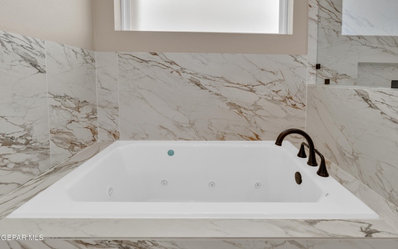 1031 VINTON Avenue unit: 16 #16, Canutillo, TX 79835, 3 Habitaciones Habitaciones , ,2 BañosBaños,Residential,En Venta,1031 VINTON Avenue unit: 16,0,919869