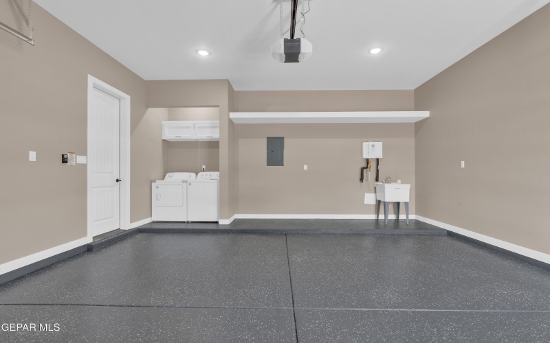 1031 VINTON Avenue unit: 16 #16, Canutillo, TX 79835, 3 Habitaciones Habitaciones , ,2 BañosBaños,Residential,En Venta,1031 VINTON Avenue unit: 16,0,919869