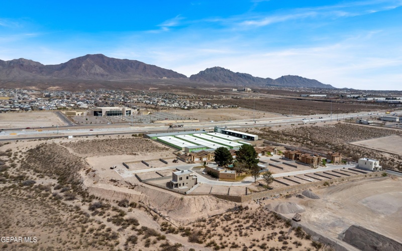 1031 VINTON Avenue unit: 16 #16, Canutillo, TX 79835, 3 Habitaciones Habitaciones , ,2 BañosBaños,Residential,En Venta,1031 VINTON Avenue unit: 16,0,919869