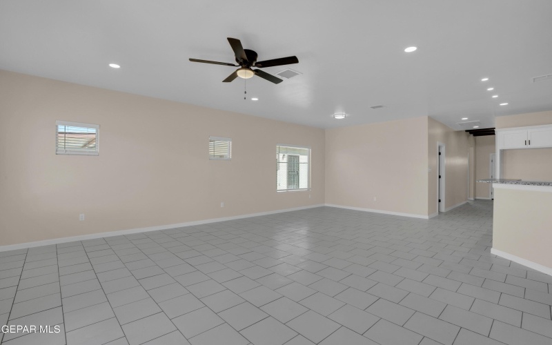 13345 Estancias De Missiones Street, San Elizario, TX 79849, 4 Bedrooms Bedrooms, ,2 BathroomsBathrooms,Residential,For Sale,13345 Estancias De Missiones Street,0,931755