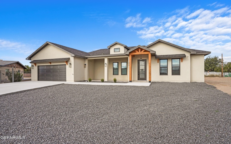 236 Nooch Road, Socorro, TX 79927, 4 Bedrooms Bedrooms, ,3 BathroomsBathrooms,Residential,For Sale,236 Nooch Road,0,931767
