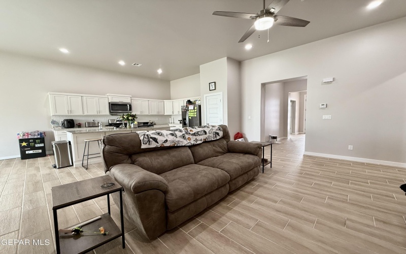 51069 PURPLE MAT Avenue, El Paso, TX 79934, 4 Bedrooms Bedrooms, ,3 BathroomsBathrooms,Residential,For Sale,51069 PURPLE MAT Avenue,0,931768