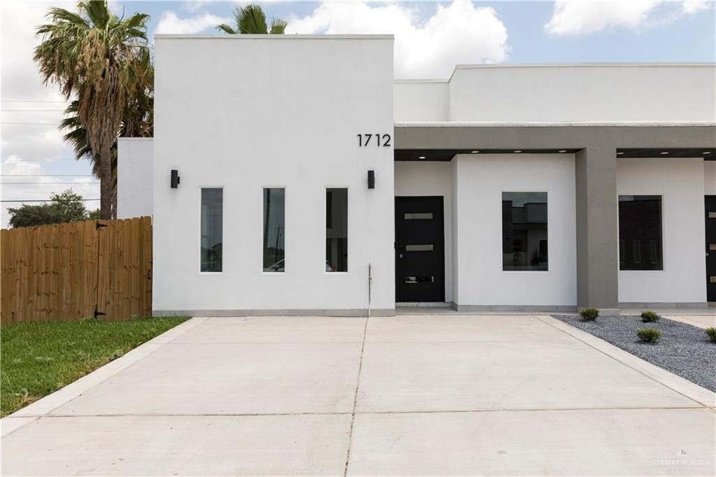 1712 W B Street, Mission, TX 78572, 3 Bedrooms Bedrooms, ,2 BathroomsBathrooms,Residential,For Sale,1712 W B Street,0,482970