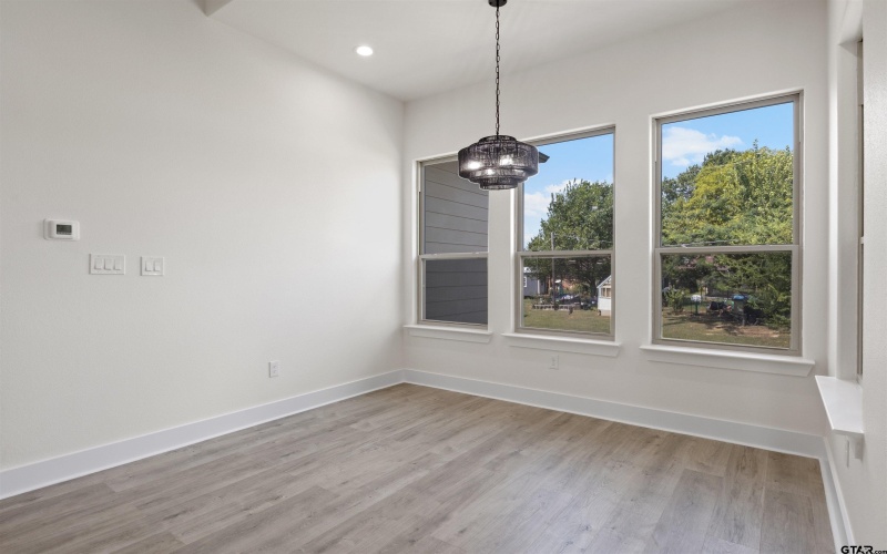 2705 Stone Briar, Mount Pleasant, TX 75455, 4 Bedrooms Bedrooms, ,3 BathroomsBathrooms,Residential,For Sale,2705 Stone Briar,0,25015036