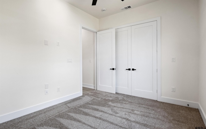 2705 Stone Briar, Mount Pleasant, TX 75455, 4 Bedrooms Bedrooms, ,3 BathroomsBathrooms,Residential,For Sale,2705 Stone Briar,0,25015036