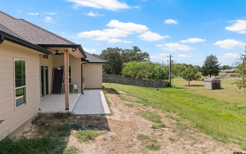 2705 Stone Briar, Mount Pleasant, TX 75455, 4 Bedrooms Bedrooms, ,3 BathroomsBathrooms,Residential,For Sale,2705 Stone Briar,0,25015036