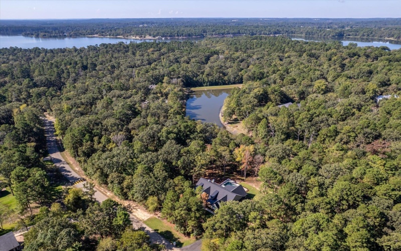 15360 Lakeside Dr, Tyler, TX 75707, 4 Bedrooms Bedrooms, ,3 BathroomsBathrooms,Residential,For Sale,15360 Lakeside Dr,0,25015037