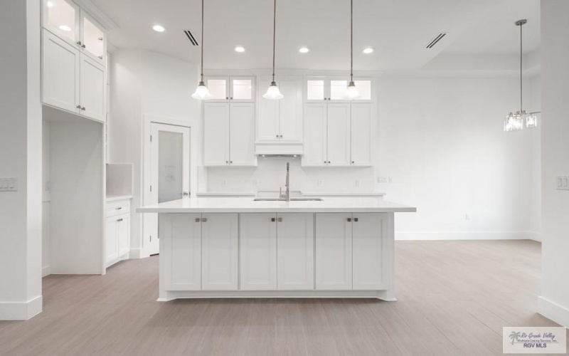 9820 HEIGHTS NORTH, HARLINGEN, TX 78552, 4 Habitaciones Habitaciones , ,3 BañosBaños,Residential,En Venta,9820 HEIGHTS NORTH,0,29769156