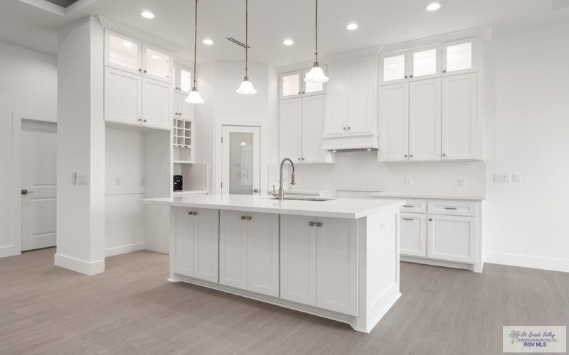 9820 HEIGHTS NORTH, HARLINGEN, TX 78552, 4 Habitaciones Habitaciones , ,3 BañosBaños,Residential,En Venta,9820 HEIGHTS NORTH,0,29769156