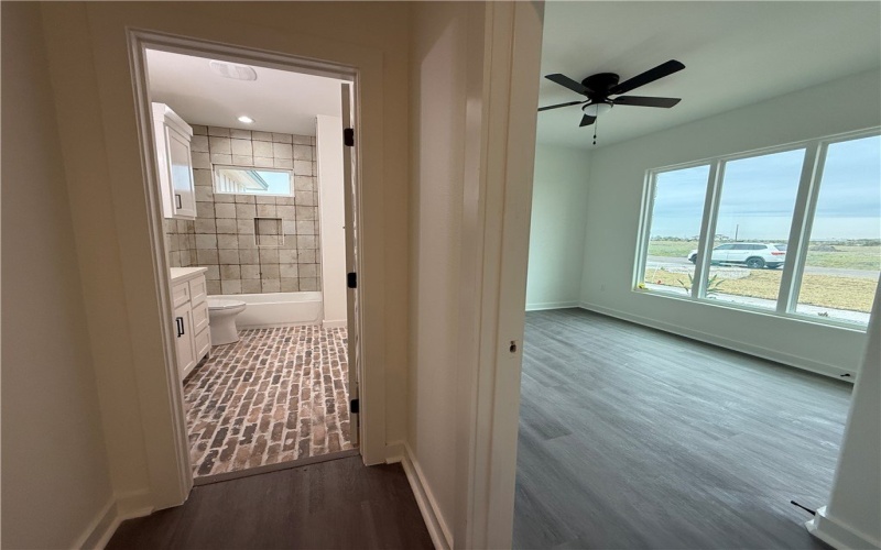 1477 Nopal Lomas Drive, Corpus Christi, TX 78415, 4 Habitaciones Habitaciones , ,3 BañosBaños,Residential,En Venta,1477 Nopal Lomas Drive,0,466100