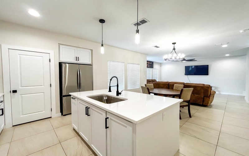 5707 Kylee Dr., Laredo, TX 78043, 3 Bedrooms Bedrooms, ,2 BathroomsBathrooms,Residential,For Sale,5707 Kylee Dr.,0,20254449