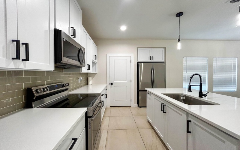 5707 Kylee Dr., Laredo, TX 78043, 3 Bedrooms Bedrooms, ,2 BathroomsBathrooms,Residential,For Sale,5707 Kylee Dr.,0,20254449