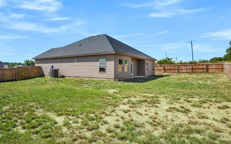 518 Dolphin Terrace, Runaway Bay, TX 76426, 3 Habitaciones Habitaciones , ,2 BañosBaños,Residential,En Venta,518 Dolphin Terrace,0,21072414