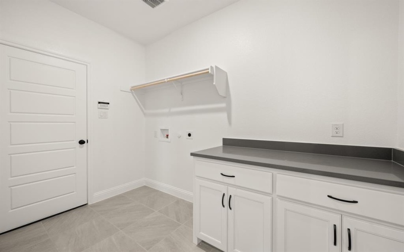 7800 Barley Field Street, Joshua, TX 76058, 4 Habitaciones Habitaciones , ,3 BañosBaños,Residential,En Venta,7800 Barley Field Street,0,21079170