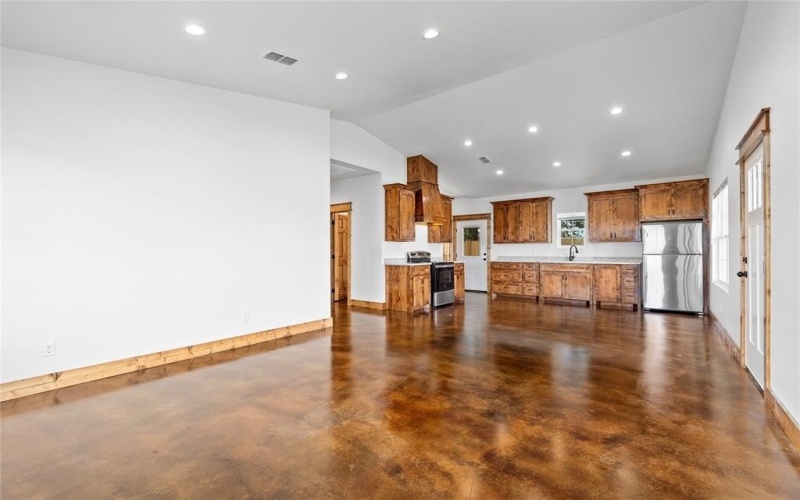 1004 E Highland, Comanche, TX 76442, 3 Bedrooms Bedrooms, ,2 BathroomsBathrooms,Residential,For Sale,1004 E Highland,0,21080842