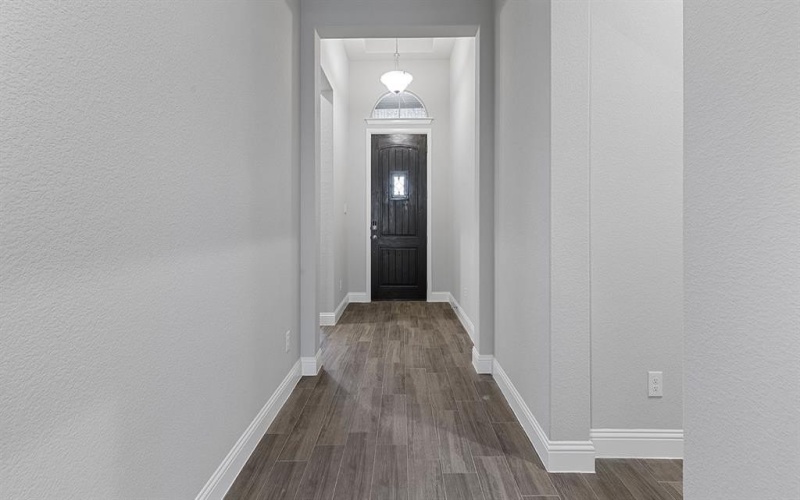 11405 TREEHOUSE Trail, Justin, TX 76247, 4 Habitaciones Habitaciones , ,3 BañosBaños,Residential,En Venta,11405 TREEHOUSE Trail,0,21080896