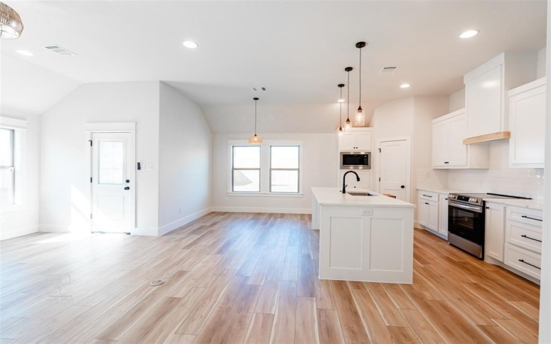 713 Raylan Street, Springtown, TX 76082, 3 Bedrooms Bedrooms, ,2 BathroomsBathrooms,Residential,For Sale,713 Raylan Street,0,21081424