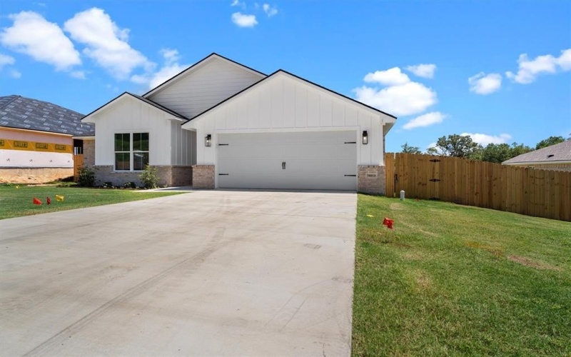 16513 Crossing Circle, Lindale, TX 75771, 3 Habitaciones Habitaciones , ,2 BañosBaños,Residential,En Venta,16513 Crossing Circle,0,21081526
