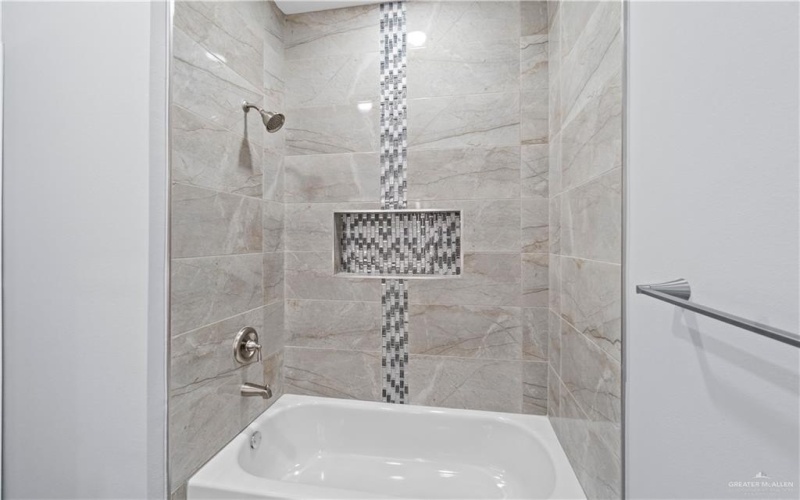 4025 Burr Drive, Edinburg, TX 78542, 3 Bedrooms Bedrooms, ,2 BathroomsBathrooms,Residential,For Sale,4025 Burr Drive,461763
