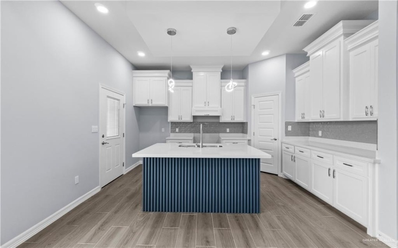 4025 Burr Drive, Edinburg, TX 78542, 3 Bedrooms Bedrooms, ,2 BathroomsBathrooms,Residential,For Sale,4025 Burr Drive,461763