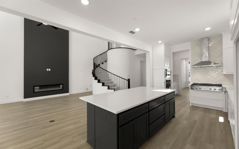 1701 Canals Drive, Little Elm, TX 75068, 5 Habitaciones Habitaciones , ,5 BañosBaños,Residential,En Venta,1701 Canals Drive,0,21081717