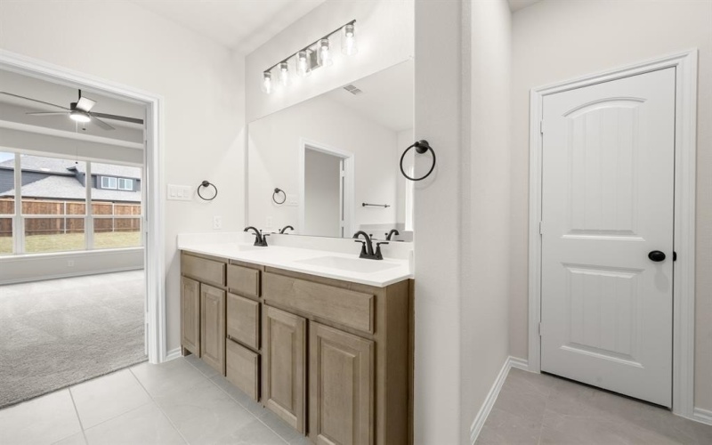 7708 Gatevine Avenue, Joshua, TX 76058, 4 Bedrooms Bedrooms, ,3 BathroomsBathrooms,Residential,For Sale,7708 Gatevine Avenue,0,21082052