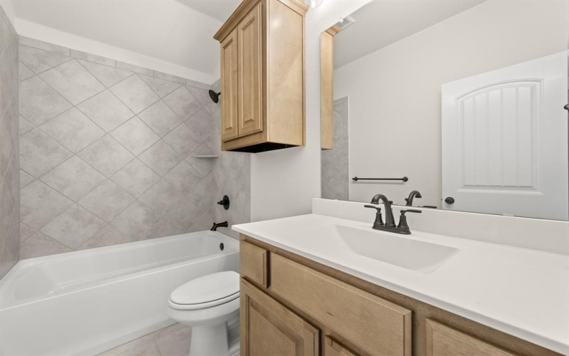 7708 Gatevine Avenue, Joshua, TX 76058, 4 Bedrooms Bedrooms, ,3 BathroomsBathrooms,Residential,For Sale,7708 Gatevine Avenue,0,21082052