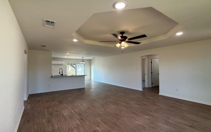 914 Texas Ave, San Angelo, TX 76903, 3 Habitaciones Habitaciones , ,2 BañosBaños,Residential,En Venta,914 Texas Ave,0,129326