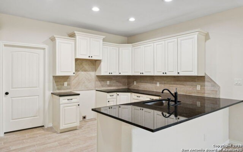 319 Club View E, Seguin, TX 78155, 3 Bedrooms Bedrooms, ,2 BathroomsBathrooms,Residential,For Sale,319 Club View E,0,1913711