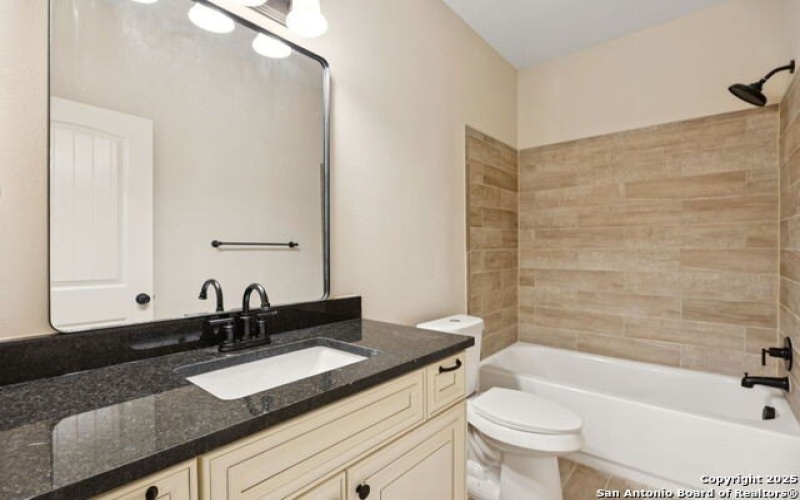 319 Club View E, Seguin, TX 78155, 3 Bedrooms Bedrooms, ,2 BathroomsBathrooms,Residential,For Sale,319 Club View E,0,1913711