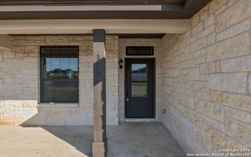 319 Club View E, Seguin, TX 78155, 3 Bedrooms Bedrooms, ,2 BathroomsBathrooms,Residential,For Sale,319 Club View E,0,1913711