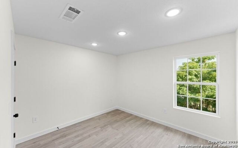 350 Spanish Oak Dr, Canyon Lake, TX 78133, 3 Habitaciones Habitaciones , ,2 BañosBaños,Residential,En Venta,350 Spanish Oak Dr,0,1913798