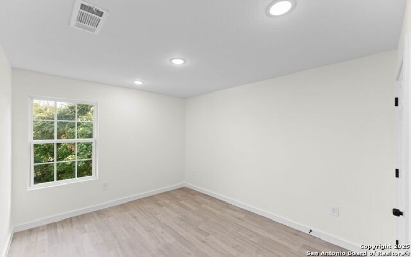 350 Spanish Oak Dr, Canyon Lake, TX 78133, 3 Habitaciones Habitaciones , ,2 BañosBaños,Residential,En Venta,350 Spanish Oak Dr,0,1913798