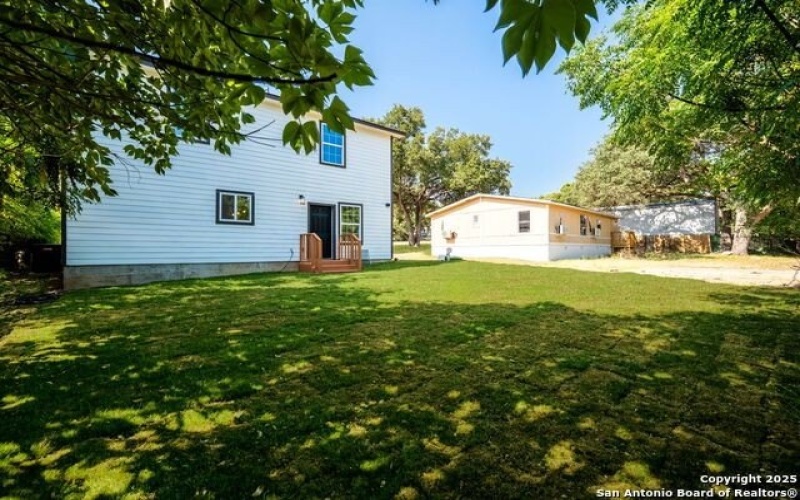 350 Spanish Oak Dr, Canyon Lake, TX 78133, 3 Habitaciones Habitaciones , ,2 BañosBaños,Residential,En Venta,350 Spanish Oak Dr,0,1913798