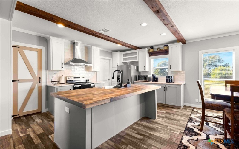 2973 Eddy Gatesville Parkway, Eddy, TX 76524, 4 Bedrooms Bedrooms, ,2 BathroomsBathrooms,Residential,For Sale,2973 Eddy Gatesville Parkway,0,594826