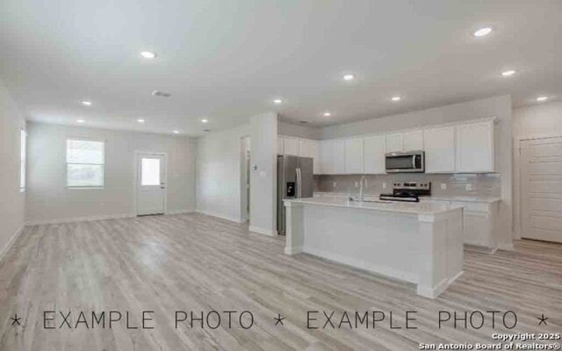 5635 Frederick Blf, Von Ormy, TX 78073, 4 Bedrooms Bedrooms, ,2 BathroomsBathrooms,Residential,For Sale,5635 Frederick Blf,0,1913852