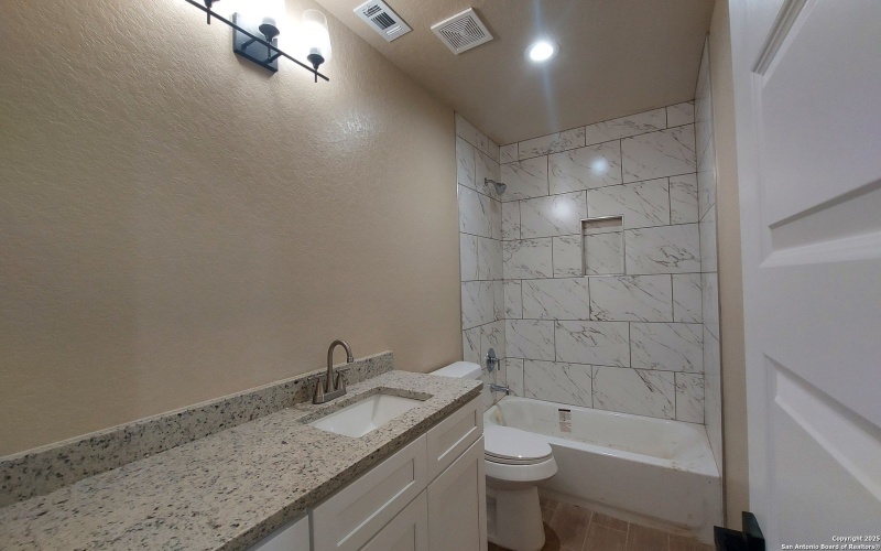 1166 Fitch, San Antonio, TX 78211, 3 Habitaciones Habitaciones , ,2 BañosBaños,Residential,En Venta,1166 Fitch,0,1913866