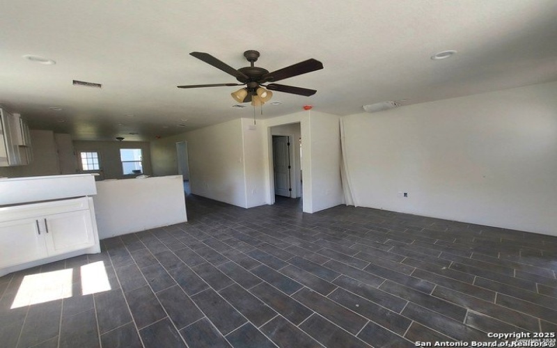 1166 Fitch, San Antonio, TX 78211, 3 Habitaciones Habitaciones , ,2 BañosBaños,Residential,En Venta,1166 Fitch,0,1913866