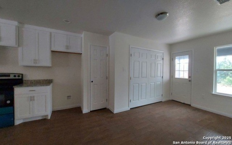 1166 Fitch, San Antonio, TX 78211, 3 Habitaciones Habitaciones , ,2 BañosBaños,Residential,En Venta,1166 Fitch,0,1913866