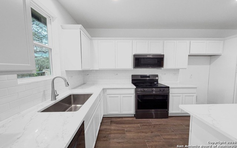 770 Buck Run Pass, Canyon Lake, TX 78133, 3 Habitaciones Habitaciones , ,2 BañosBaños,Residential,En Venta,770 Buck Run Pass,0,1913924