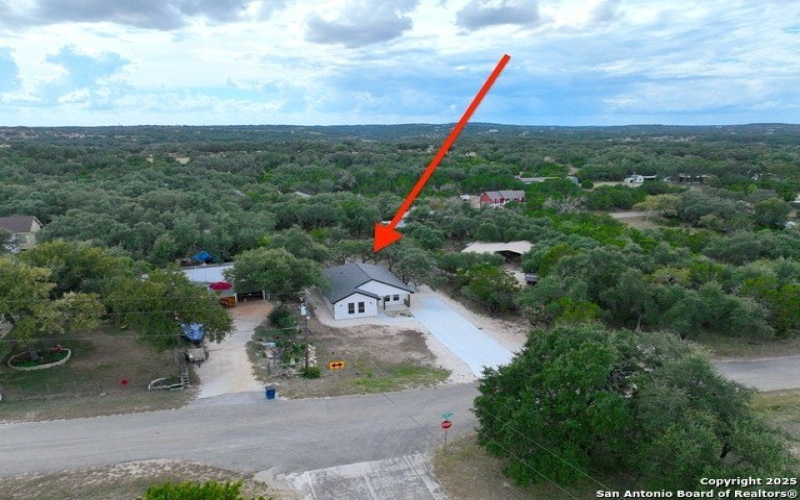 770 Buck Run Pass, Canyon Lake, TX 78133, 3 Habitaciones Habitaciones , ,2 BañosBaños,Residential,En Venta,770 Buck Run Pass,0,1913924