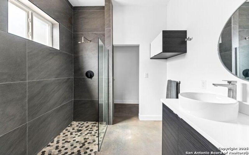 316 Toledo St, San Antonio, TX 78203, 1 Bedroom Bedrooms, ,1 BathroomBathrooms,Residential,For Sale,316 Toledo St,0,1913995