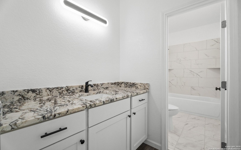 1734 Blueridge Dr, Canyon Lake, TX 78133, 3 Habitaciones Habitaciones , ,2 BañosBaños,Residential,En Venta,1734 Blueridge Dr,0,1914075