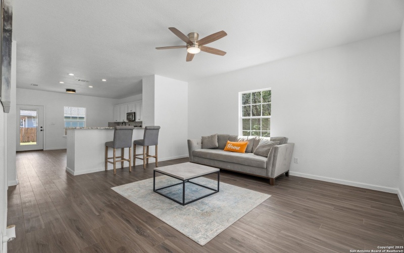 1734 Blueridge Dr, Canyon Lake, TX 78133, 3 Habitaciones Habitaciones , ,2 BañosBaños,Residential,En Venta,1734 Blueridge Dr,0,1914075