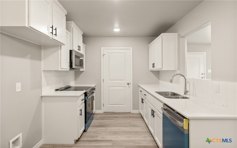 224-226 Melissa Street, Bruceville Eddy, TX 76524, ,Residential Multi Family,For Sale,224-226 Melissa Street,0,594804